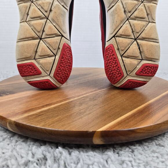 Nike Mens 9 Free Trainer V7 UGA Georgia Athletic Training Sneaker 898049-601 - Picture 10 of 12